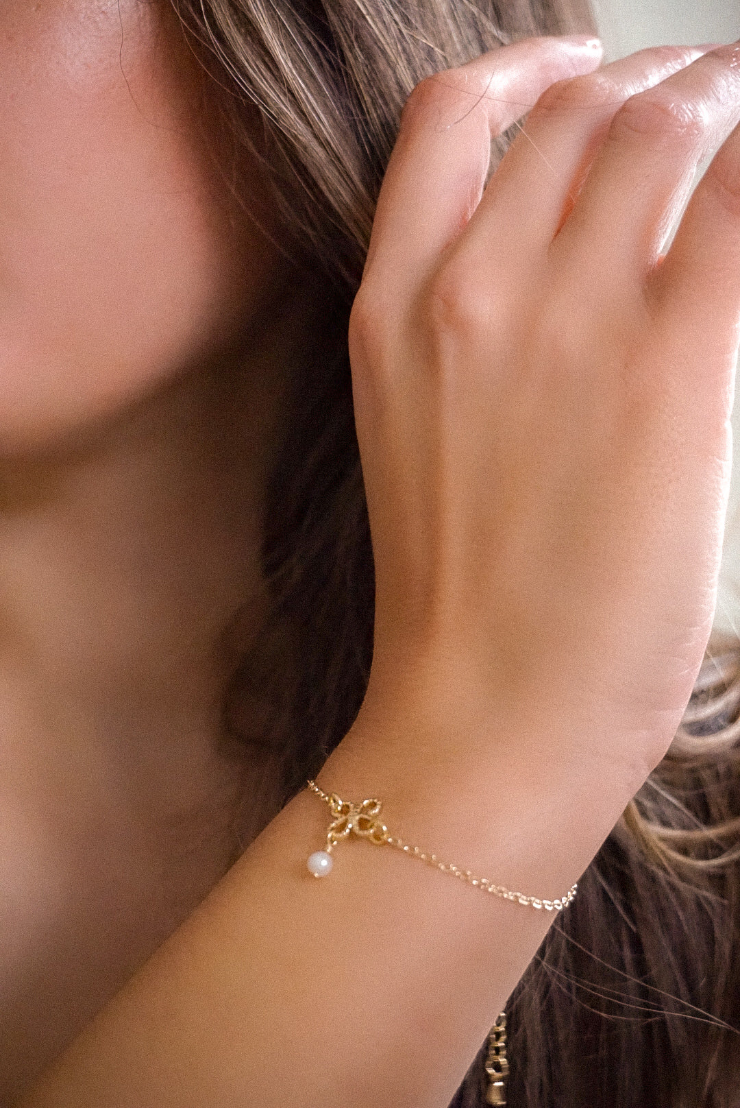 Pulsera Flor Perla Blanca