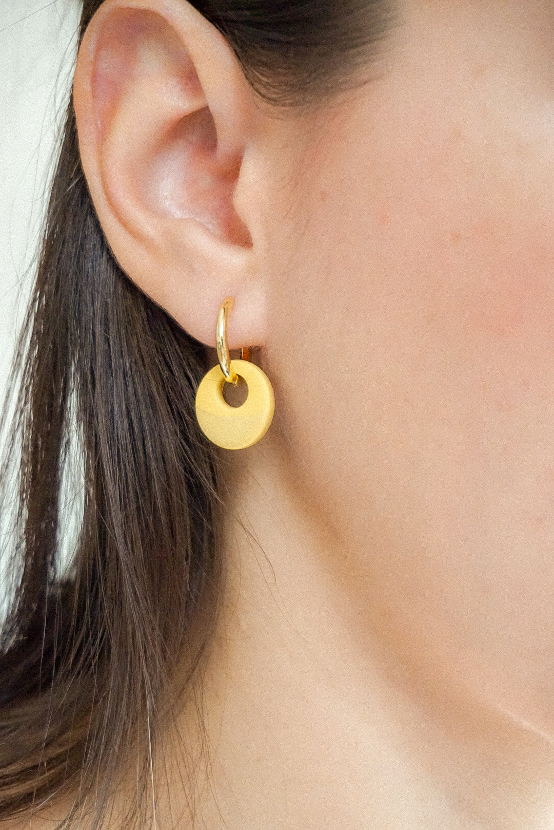 Círculo Desigual Amarillo