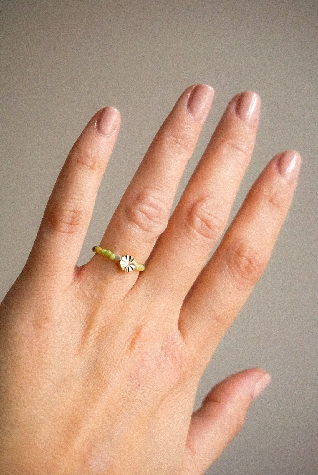 Anillo Jade y Pieza Dorada