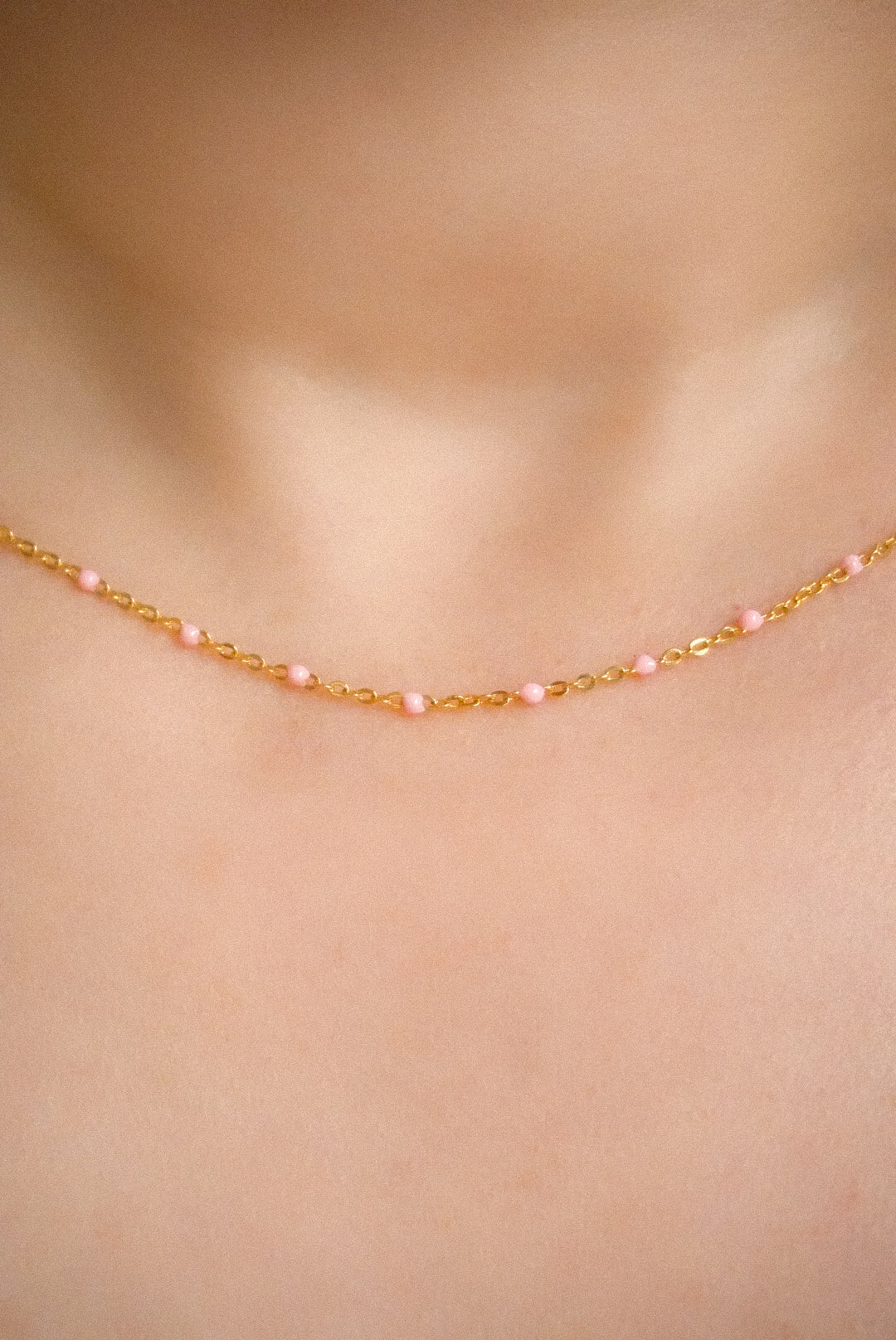 Gargantilla Puntitos Rosa