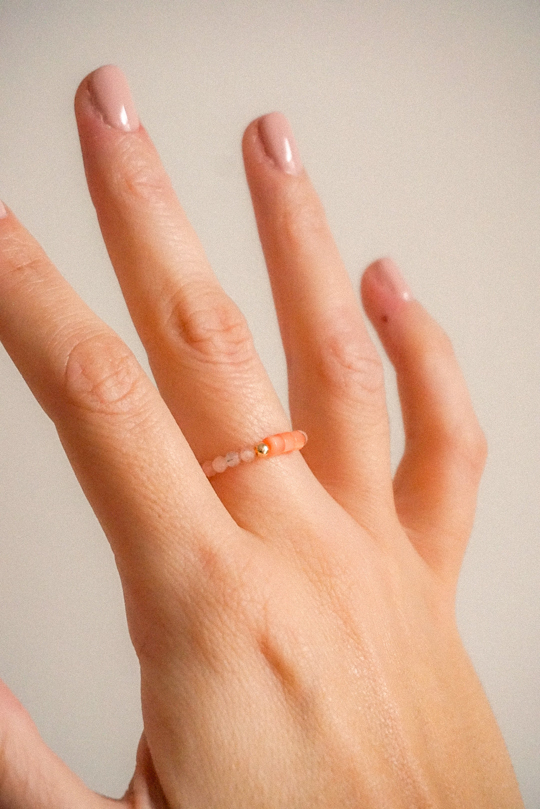 Anillo Piedra Solar y Concha