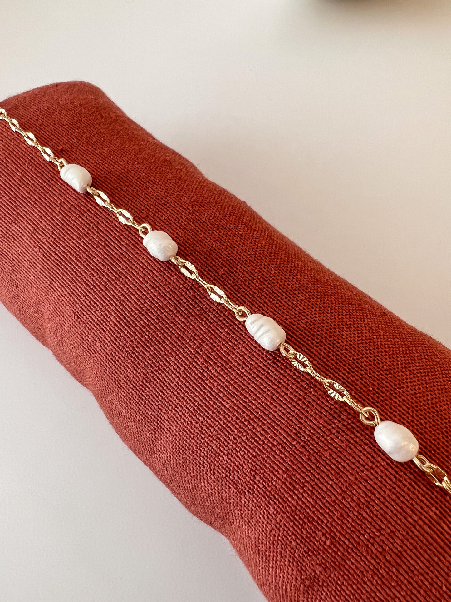 Pulsera Perlas Irregulares