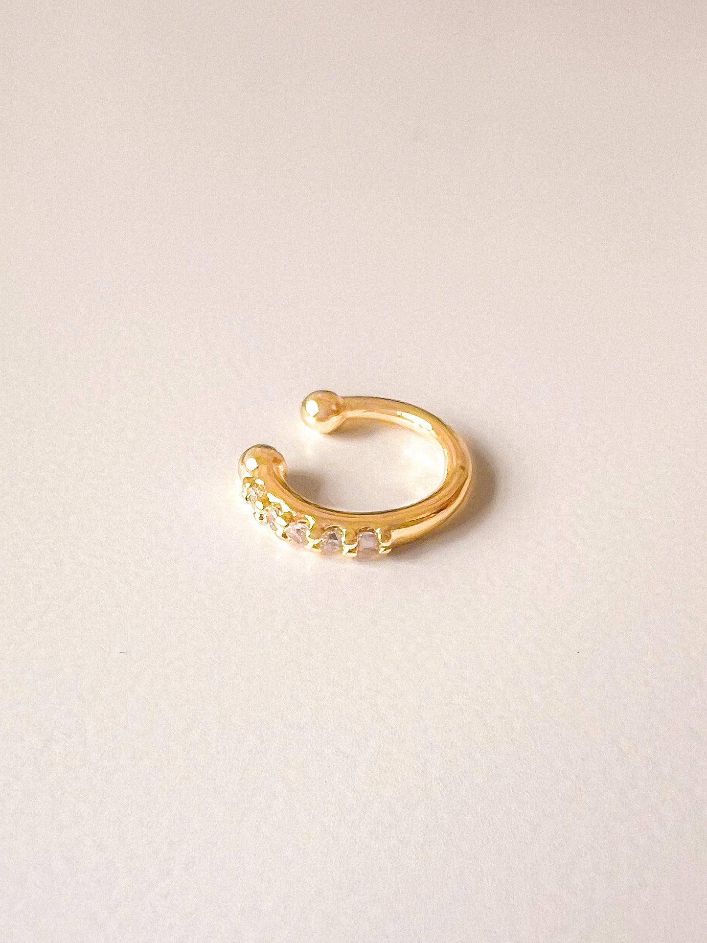 Línea Circonitas Cuff