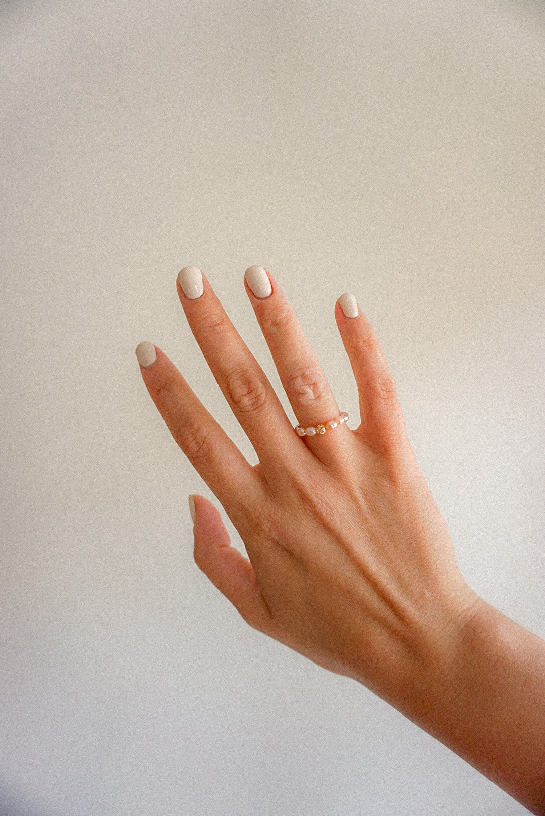 Anillo Perlas Rosa Bola Dorada